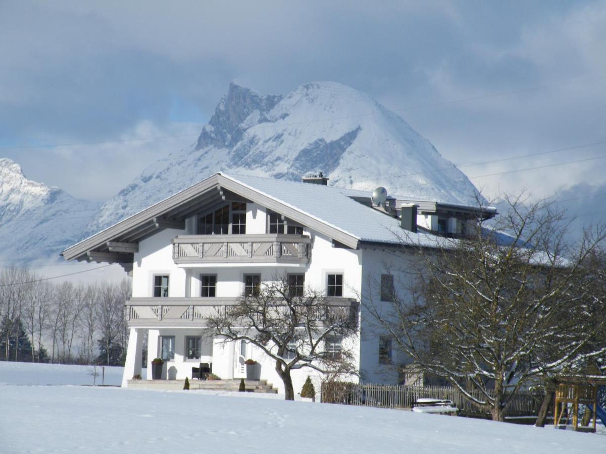 Gaestehaus Weber Oberperfuss Esterno foto